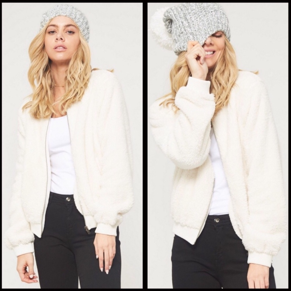 CLEARANCE-FIRM‼️Snow Bunny Fuzzy Bomber - Picture 2 of 7